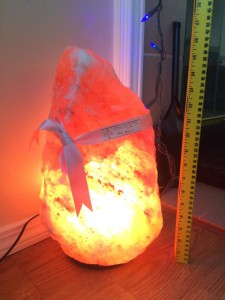 large himalayan salt lamp